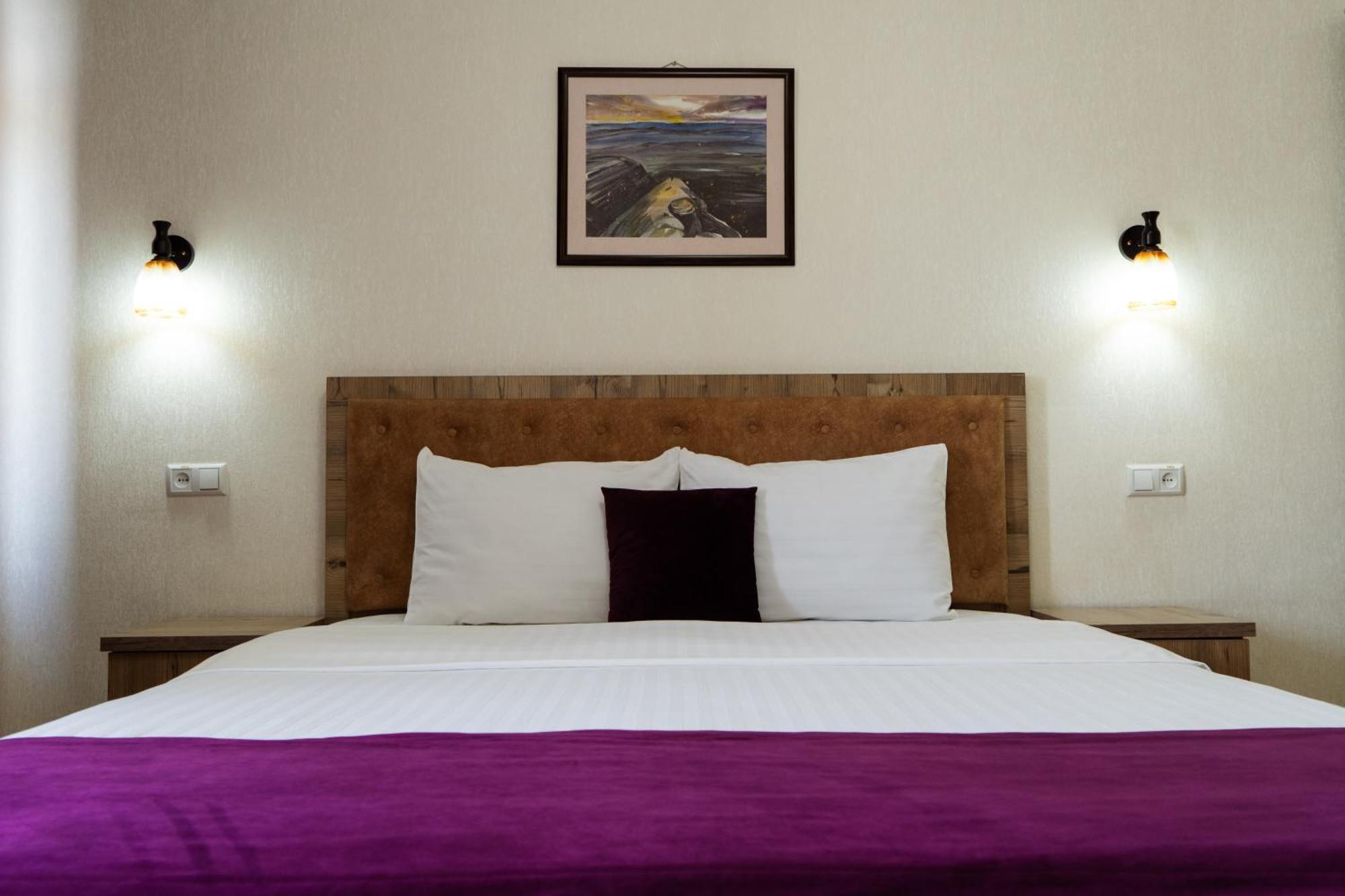 Tourist Inn Hotel Tashkent Esterno foto