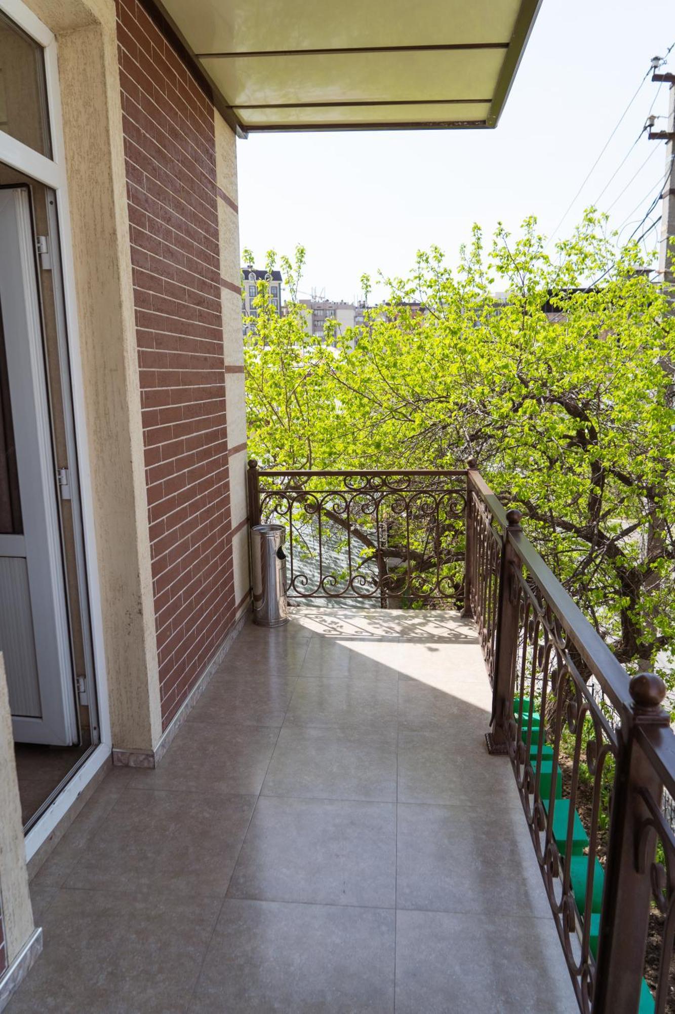 Tourist Inn Hotel Tashkent Esterno foto