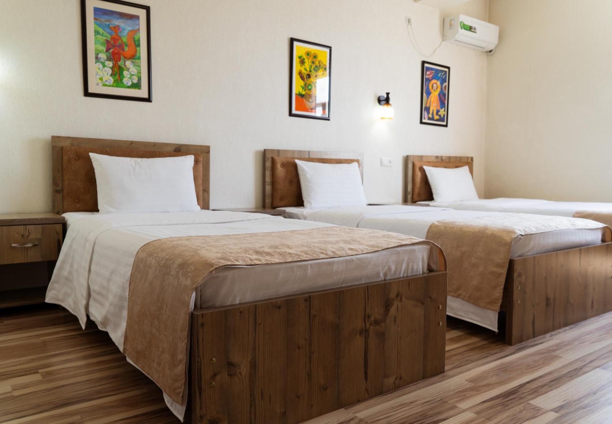 Tourist Inn Hotel Tashkent Esterno foto