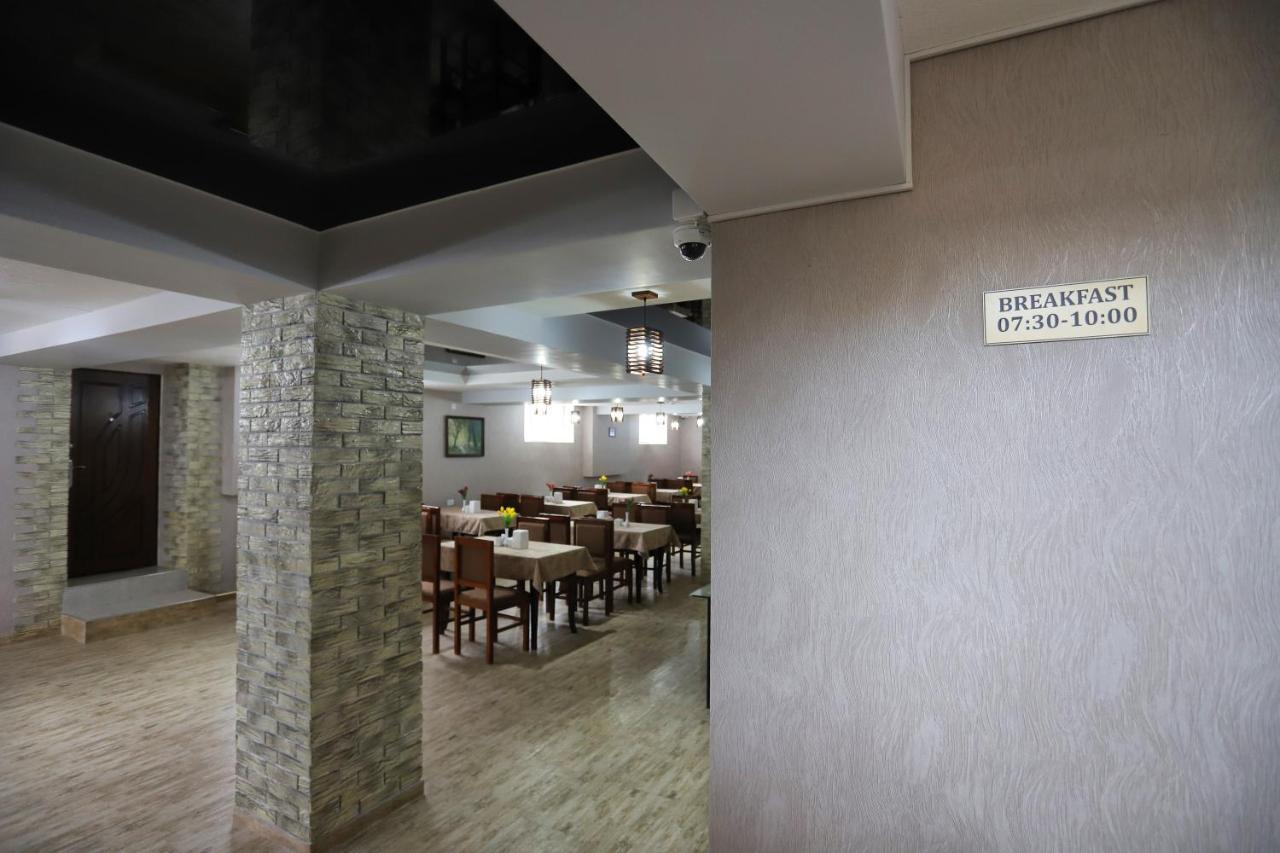 Tourist Inn Hotel Tashkent Esterno foto